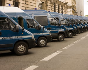 la mission comprend le financement la police et de la gendarmerie.