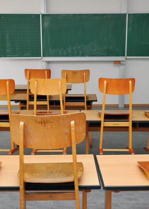 le mode de remplacement des enseignants est très coûteux pour l'education