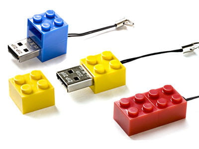 clé usb en forme de brique