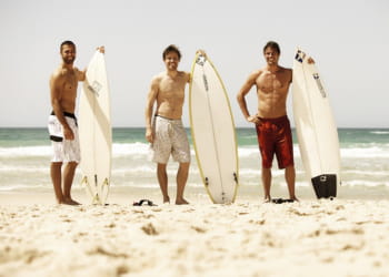 l'australie cible les jeunes grâce à son visa vacances travail.