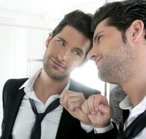 entrainez-vous devant votre miroir.
