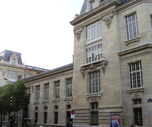 les locaux de l'escp, à paris.