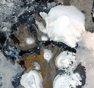 la fonte des glaces dans les îles russes arctiques.