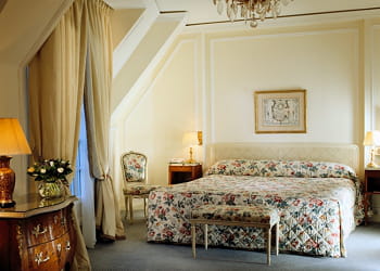 chambre à 730 euros au bristol