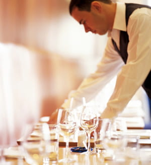 un retour à une tva à 19,6% dans la restauration rapporterait un peu moins de