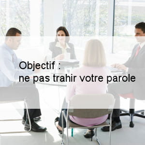en réunion, tout le monde observe tout le monde.
