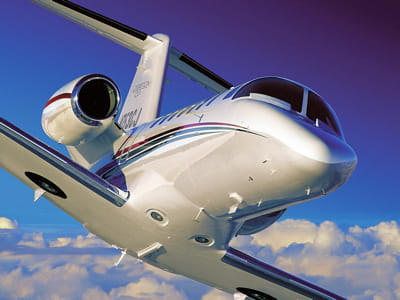 le journal du net a retrouvé la trace de 25 jets utilisés par des grands patrons