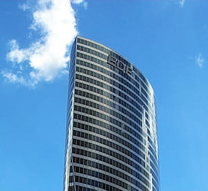 la tour edf, à la défense.