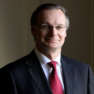 pierre nanterme est le pdg d'accenture depuis janvier 2011.