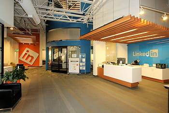 linkedin utilise azkaban, une solution qui lui permet de planifier ses workflows