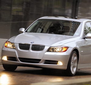 bmw perd deux places.