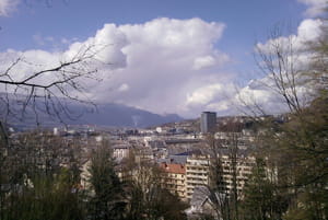 une vue de chambéry.