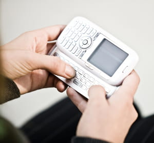 les smartphones offrent notamment les fonctions d'assistant numérique personnel.