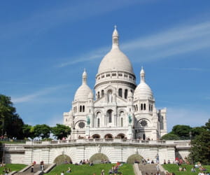la basilique du sacré cœur, dans le 18e arrondissement.