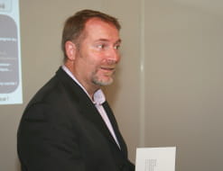 laurent pavoine, directeur d'ebiz-france