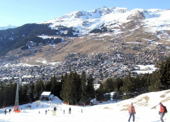 les stations de ski de moyenne montagne devront fermer par manque de neige.