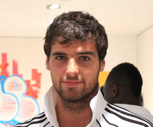 yoann gourcuff ne fait pas de vagues... et ça lui réussit.