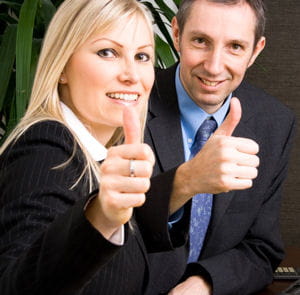 il doit sans cesse insuffler une énergie positive.