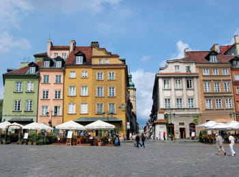 une place de varsovie.