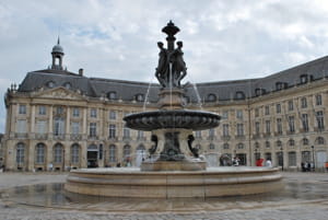 une vue de bordeaux.
