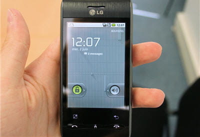 l'écran de veille androïd sur le lg gt540