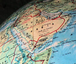l'arabie saoudite a conclu toute une série de contrats pour produire elle-même