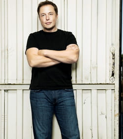elon musk, à la tête de tesla motors.