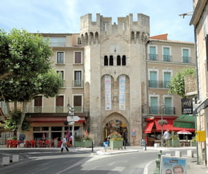 une vue de manosque.