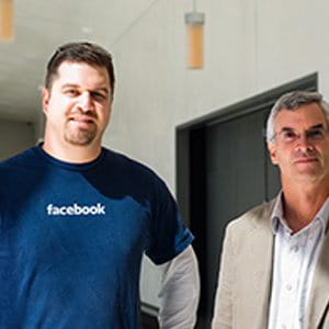 taner halicioglu était ingénieur logiciel et d'exploitation sénior.