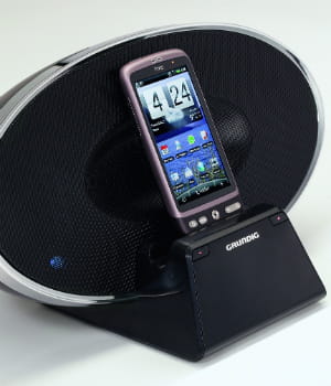 une station d'accueil pour smartphone.
