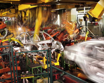 dans l'usine renault de sandouville.