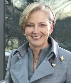 ellen j. kullman est à la tête de dupont depuis 2009.
