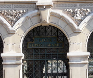 l'entrée du lycée louis le grand.