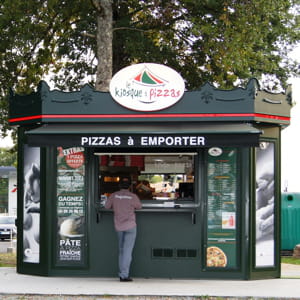 le kiosque à pizzas compte 179 unités en france et poursuit son expansion.