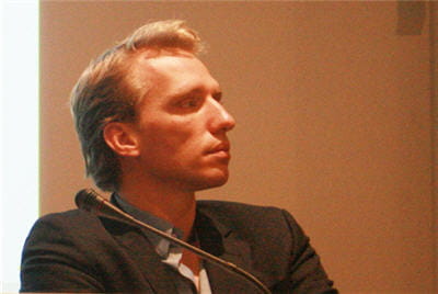 pierre harand, directeur des services internet grand public de microsoft france.