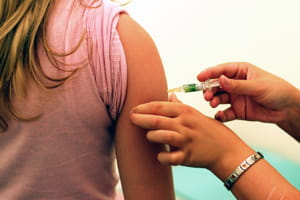 l'achat de vaccins a notamment été mal négocié.