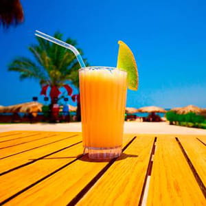 une prime de 1 000 dollars pour tous les salariés qui partent en vacances.