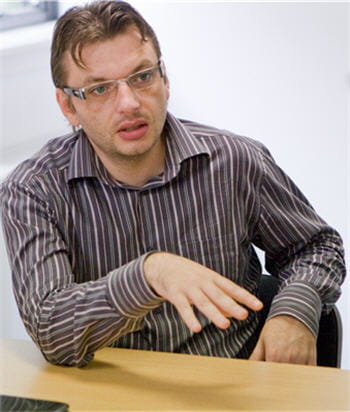 david degrelle, fondateur de l'agence de référencement 1ère position, en