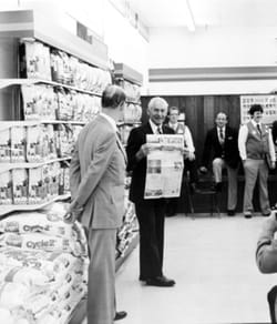 avec walmart, sam walton a fondé un empire.