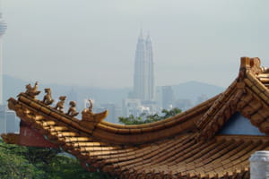 une vude de kuala lumpur.