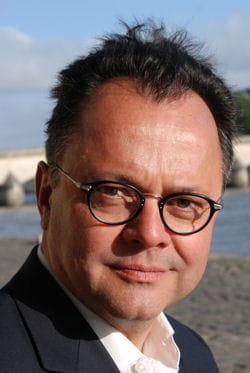 olivier jay, journaliste économique et co-auteur de l'ouvrage.