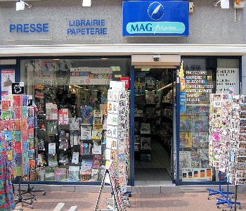 une librairie-papeterie à melun.