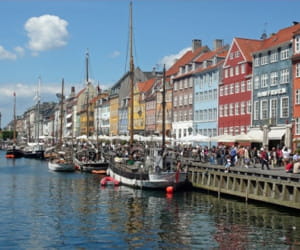 une vue de copenhague.