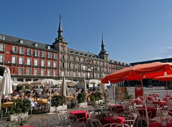 la plaza mayor, à madrid.
