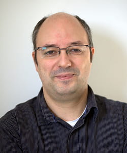joaquim dos santos, directeur de projets chez ikoula, conseille de 'tenir sa