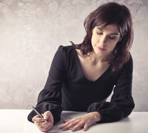 tripoter un stylo donne l'impression d'être ailleurs.