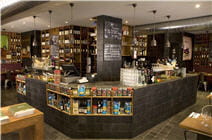 l'épicerie de l'établissement saint-paul, à paris.