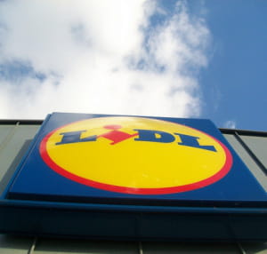 chez nos voisins européens, comme en allemagne, la grande distribution doit