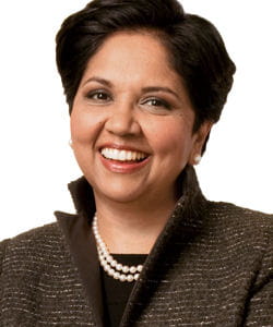 indra nooyi est la 6e femme la plus puissante du monde.