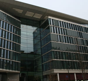 le siège d'accor, à paris.